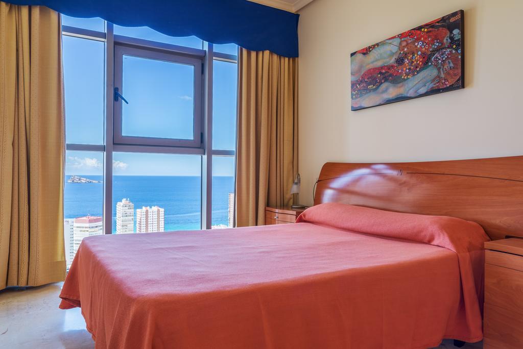 Gemelos 20 Benidorm Quarto foto