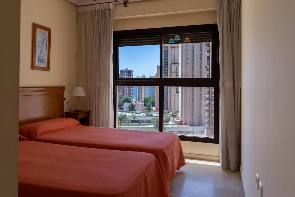 Gemelos 20 Benidorm Quarto foto